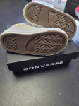 Converse čevelj številka 23