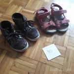 Dekliški gležnarji in sandali št.30