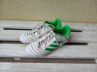 Nogometni čevlji Adidas, velikost 35