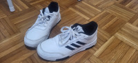Otroški čevelj Adidas prodam