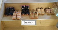 Otroški čevlji, škornji...