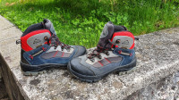 Otroški planinski čevlji Alpina št. 32