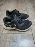 Otroški športni copati Nike 27,5