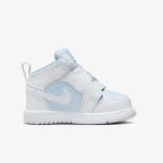 Prodam nove Jordan Sky otroške copate številka 27.