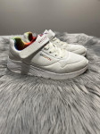 Skechers_belo mavrične dekliške superge_št. 36