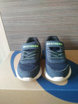 Skechers teniske št. 23