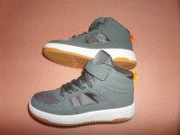 Športni čevlji - visoki, št. 37 (NOVI)