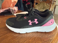 Under armour st 38 kot nove