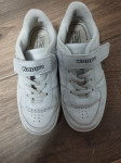 Adidaski št 28