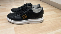 Moški sneakersi Guess 43-44