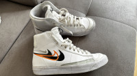 Original NIKE superge, 38.5
