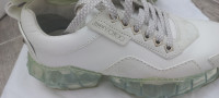 Prodam nove usnjene" JIMMY CHOO " superge ,velikost 41