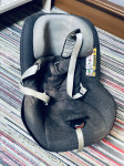 Sedež maxi cosi pearl črne barve