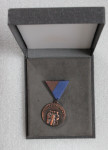 POLICIJA MEDALJE - KOKARDE - ZNAČKE - PRIPONKE - PRODAM ALI MENJAM