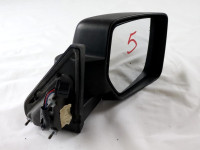 ZAKLEP POKROVA MOTORJA OEM N. 5155462AG ORIGINAL REZERVNI DEL JEEP PAT