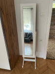 Ogledalo Mömax