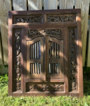 ročno izrezljan starinski ogledalo iz lesa