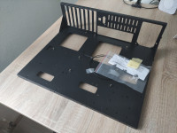 Odprto E-ATX ohišje (open case - bench)