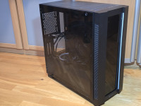 Ohišje Sharkoon Elite Shark CA200G ohišje, Full ATX + Napajalnik 850w