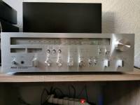 Akai AA-1050