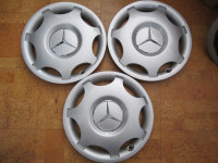 3x Okrasni pokrov Mercedes 2034010024