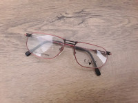 ELCE MOŠKA KOREKCIJSKA OČALA - FRANCOSKA - UGODNO