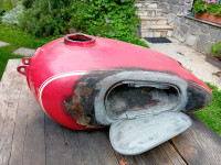 BMW R 25/3 deli:tank,okvir, kolo in Honda CB 500 four dele - prodam