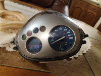 piaggio zip števec