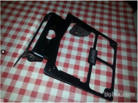 Unierzalni športni nosilec za registrsko tablico