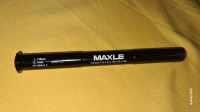 Prednja os RockShox Maxle Stealth MTB 15x110mm