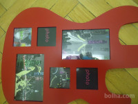 okvir za fotografije, lesen, GITARA črn ali rdeč