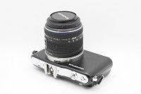 Olympus E-PM1 + 14-42mm mft m43