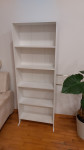 omara višina 175 cm x širina 66 cm x globina 25 cm