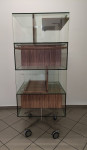 Steklene vitrine - delno vrteče na kolesih - 70 x 70 x 140 cm