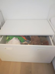 IKEA otroška mizica s predalnikom SMASTAD