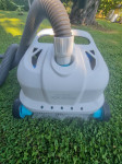 ROBOTSKI VODNI SESALEC INTEX ZX 300