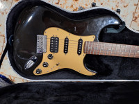 Fender GOLD Pickguard z Noiseless USA magneti