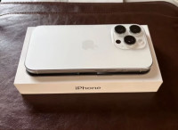 Apple iPhone 16 Pro, 128 GB, titanijsko bela