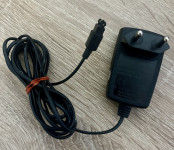 Polnilec SONY ERICSSON - ( CST-13 )