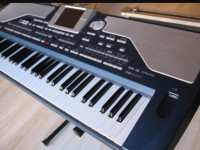 3.400 Mp3 glasbenih matric za petje