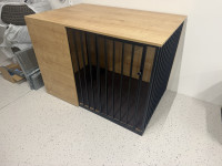 BOX ZA PSA – INOX IZDELAVA – ČRNO PRAŠNO BARVANO + HRAST OBLOGA