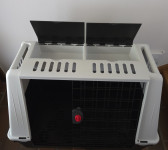 Transportni pasji boks za avto Atlas car 80 FERPLAST