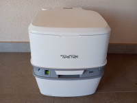 Prenosni kemični WC Porta potti 365