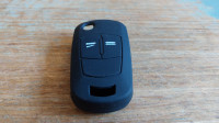 Silikonska zaščita za avto ključ, Opel, črna barva