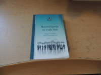 RAZMIŠLJANJA ZA VSAK DAN: KNJIGA RAZMIŠLJANJ ČLANOV AA ZA ČLANE AA