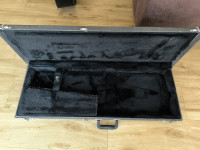 Kovček za električno kitaro