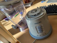 Philips HR2020 namizni mešanik blender