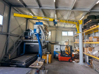 Steberno Konzolno Dvigalo 125-3000kg, L: 2-8m, H: 2-6m
