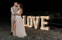 Svetlobni napis LOVE