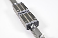 linearna vodila z vozički za cnc